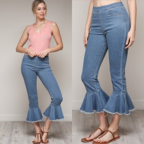 Denim - Cropped Flared Jeans